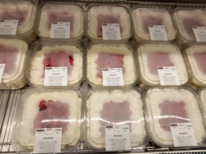 jordgubbstårta costco